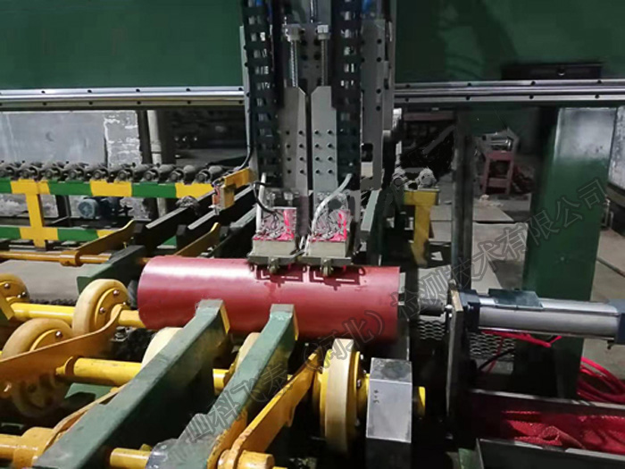 鋼管超聲探傷設備.jpg